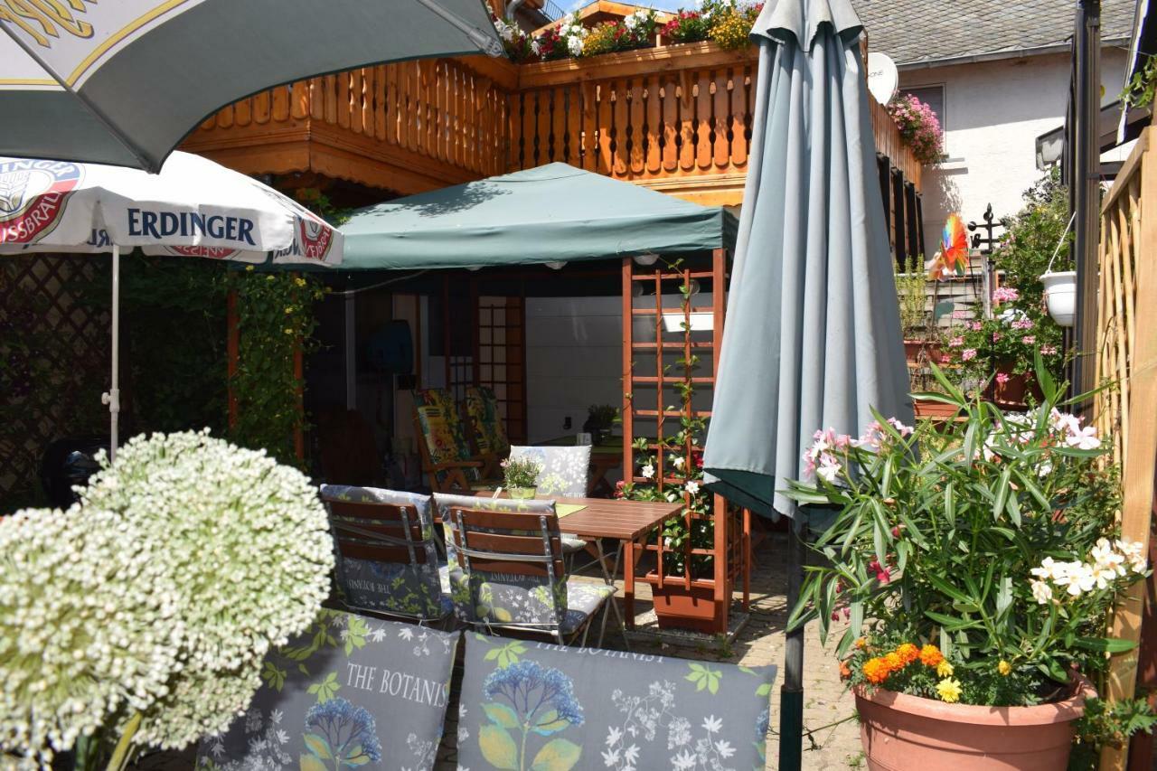 Marktstuebchen An Der Schoenen Loreley Bornich Экстерьер фото